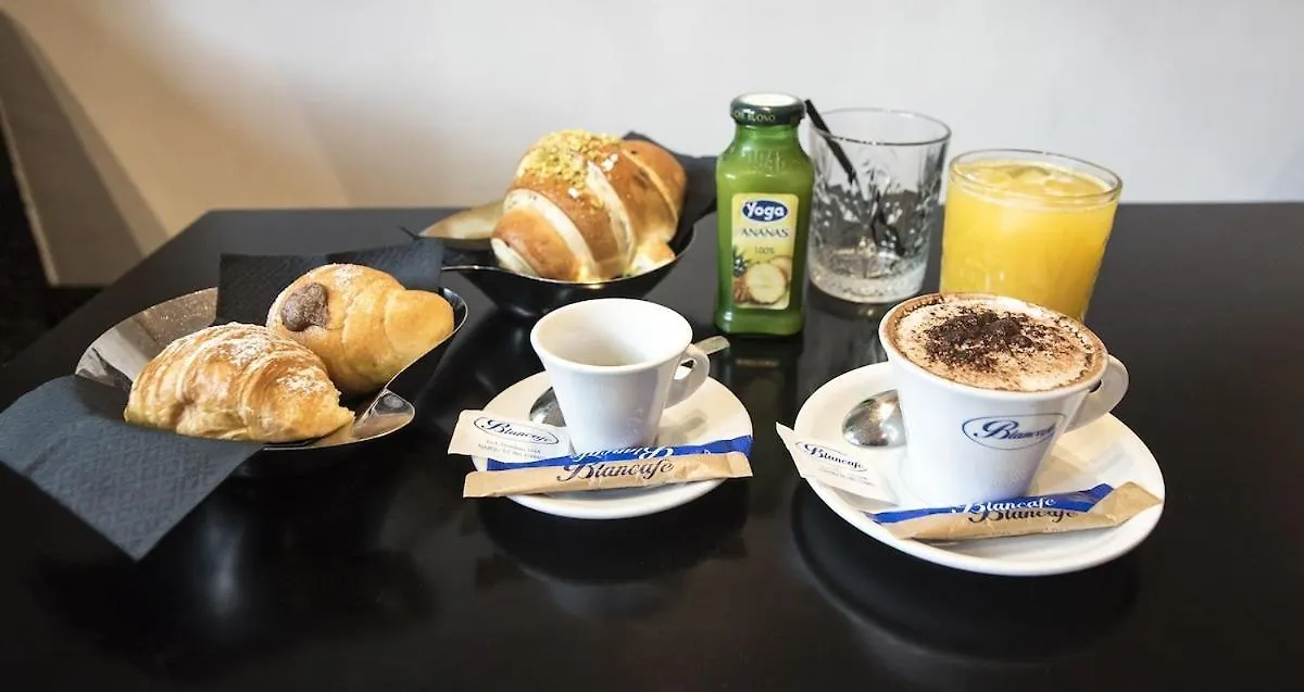 Donna Luisa Bed & Breakfast Naples