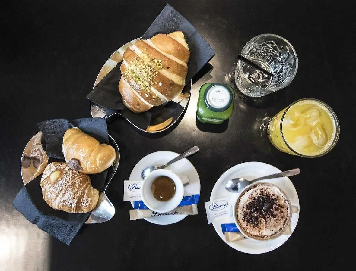Donna Luisa Bed & Breakfast Naples